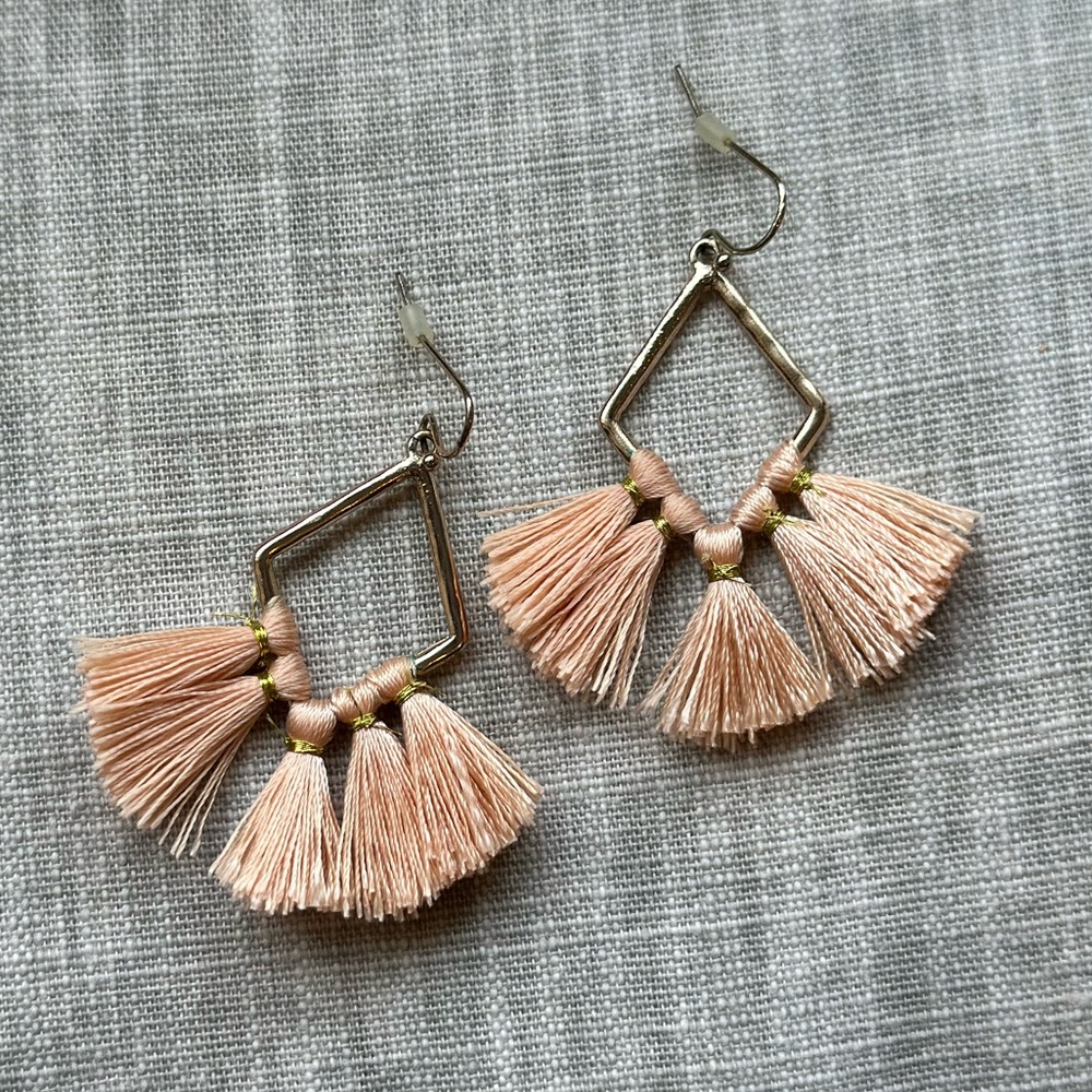Women’s Peach/Pink Fringe Earrings